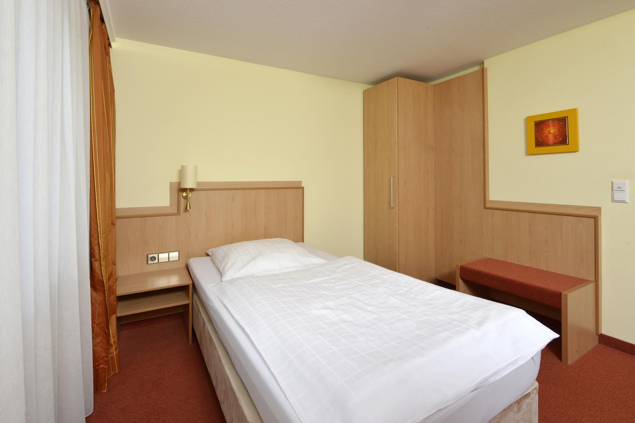 Hotel Sonne Eintracht Kg 阿绅 外观 照片