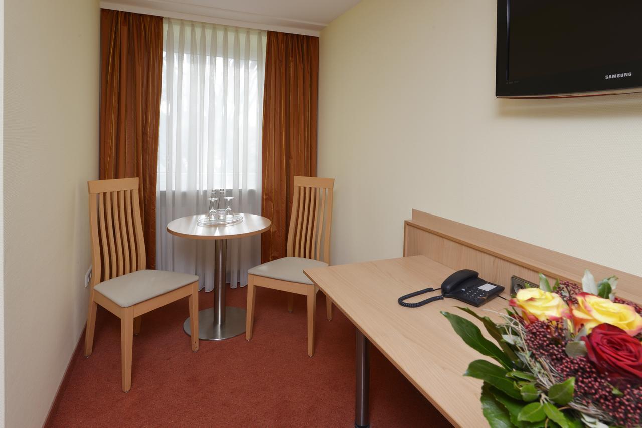 Hotel Sonne Eintracht Kg 阿绅 外观 照片